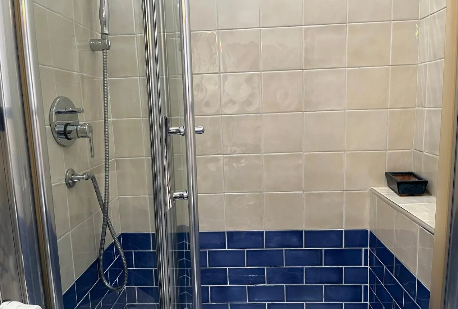 דירות רומא Interno2001 0*,